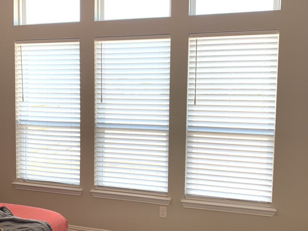 Norman Cordless Faux Wood Blinds in Texas City, TX